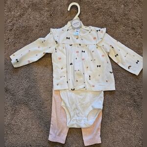 NWOT Carter's 3 piece girls love you outfit
